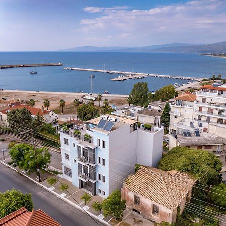Magical Seaside Town Boutique Apts 2 Kyparissía Eksteriør bilde