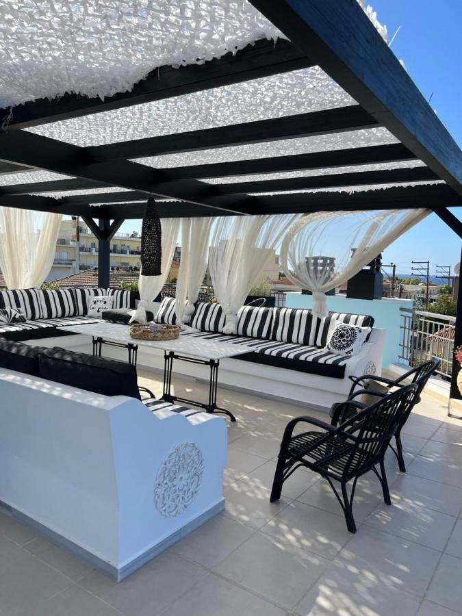 Magical Seaside Town Boutique Apts 2 Kyparissía Eksteriør bilde