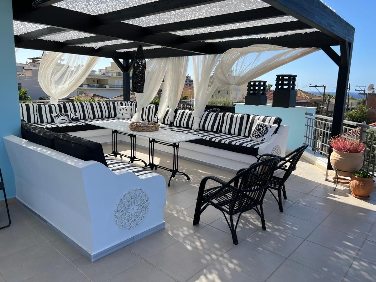 Magical Seaside Town Boutique Apts 2 Kyparissía Eksteriør bilde