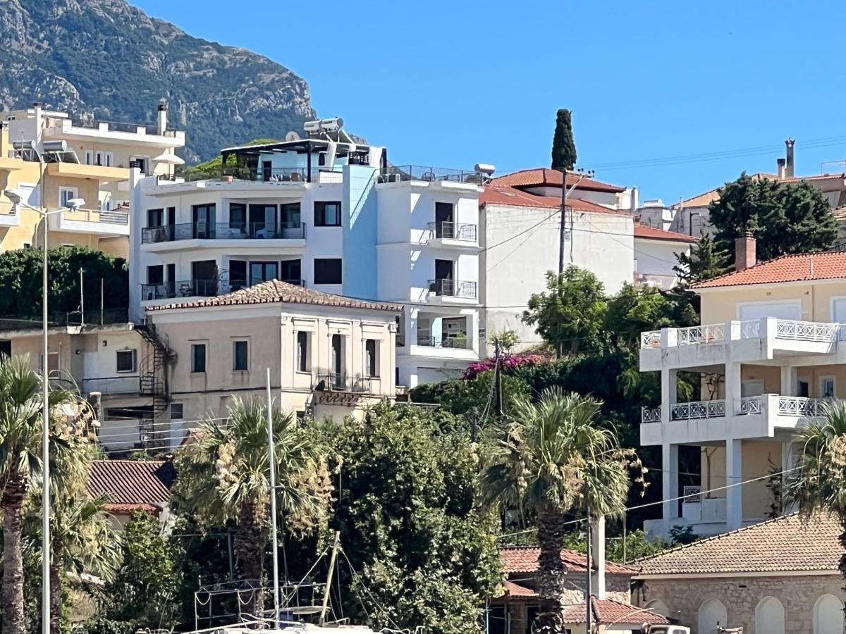 Magical Seaside Town Boutique Apts 2 Kyparissía Eksteriør bilde