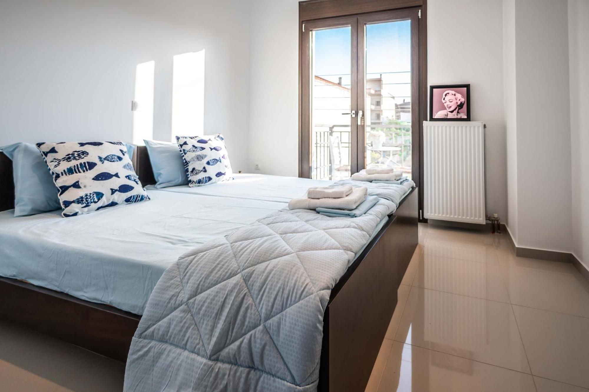Magical Seaside Town Boutique Apts 2 Kyparissía Eksteriør bilde