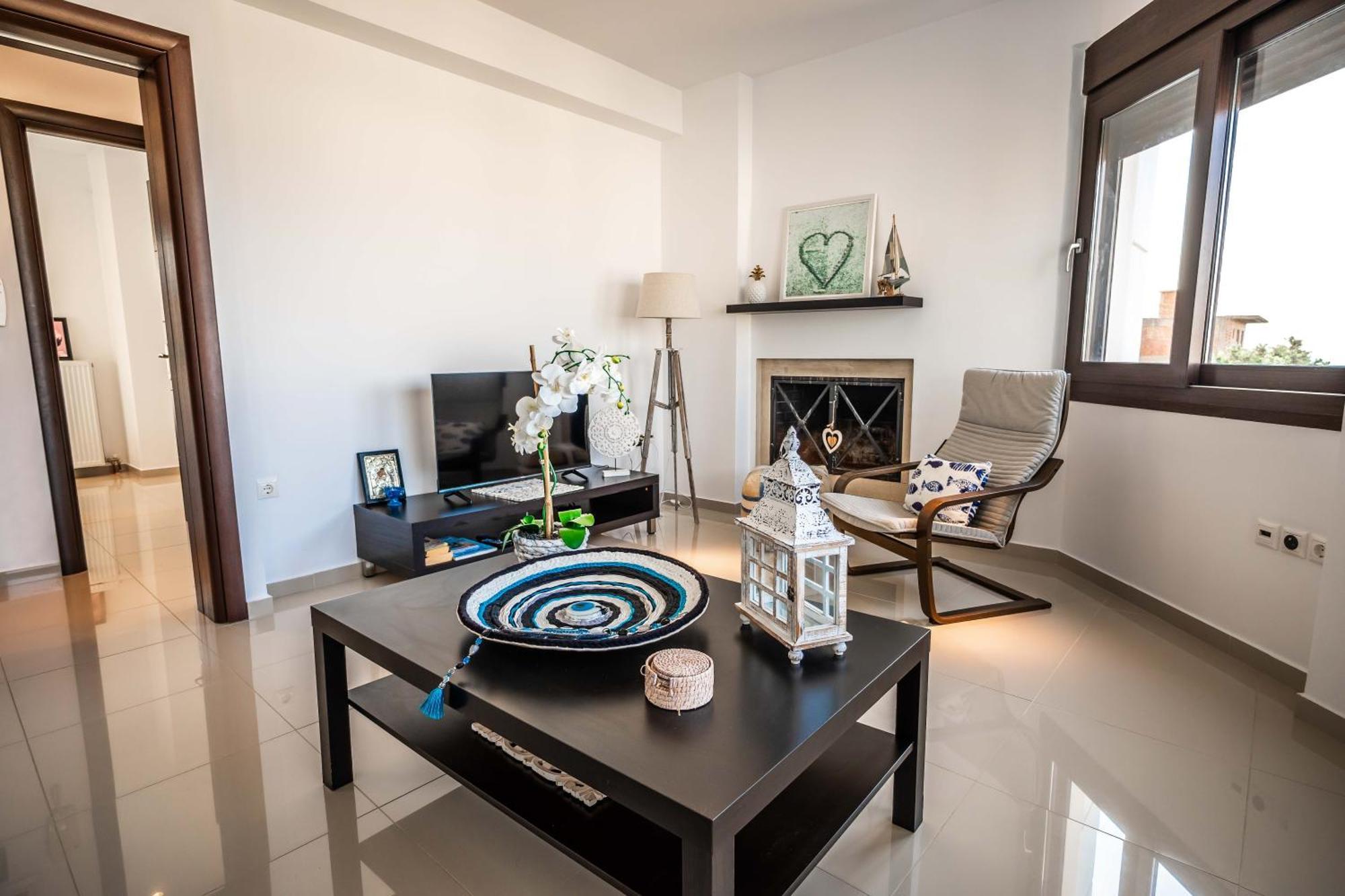 Magical Seaside Town Boutique Apts 2 Kyparissía Eksteriør bilde