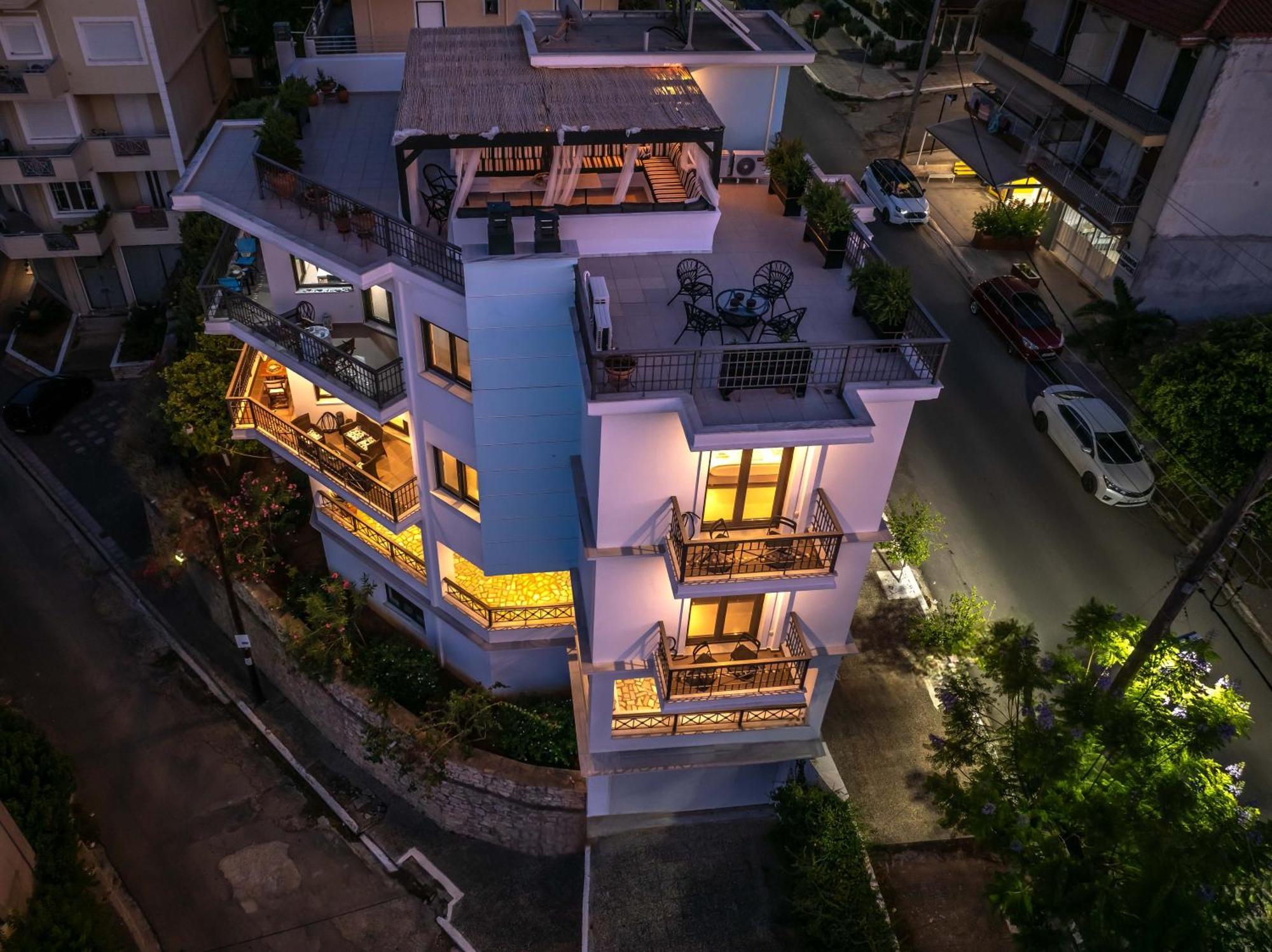 Magical Seaside Town Boutique Apts 2 Kyparissía Eksteriør bilde